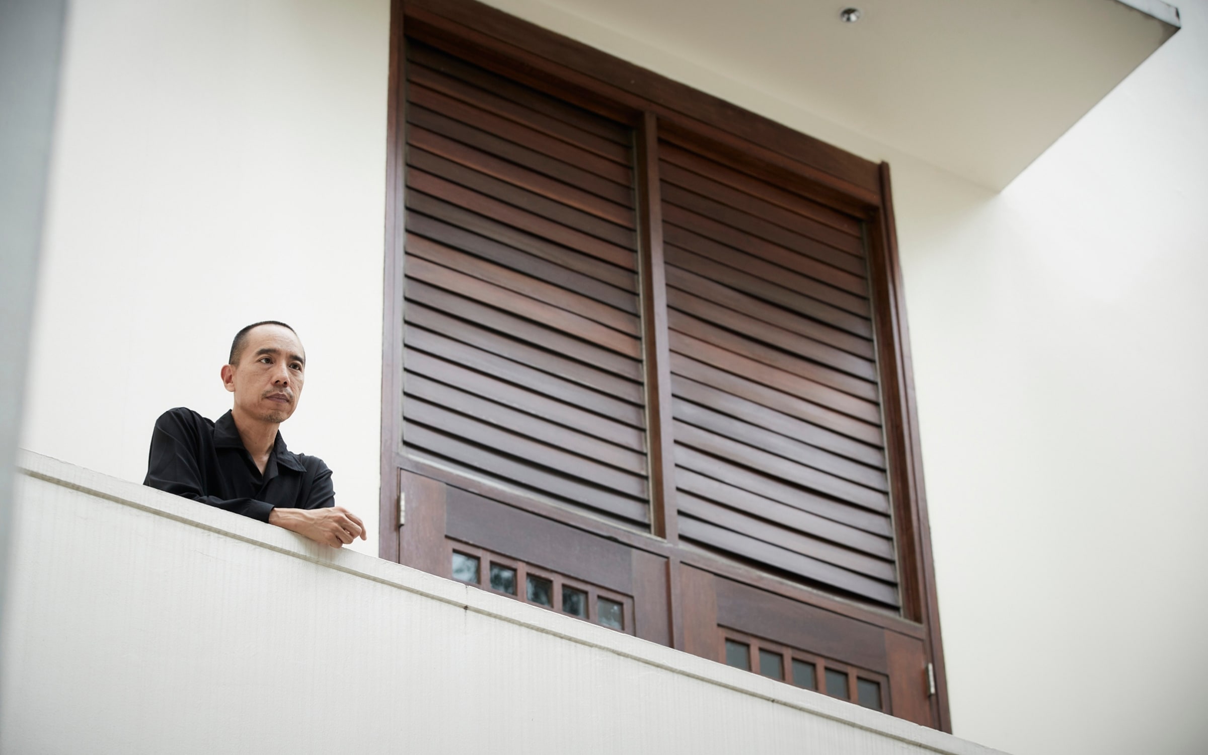 Apichatpong Weerasethakul at 100 Tonson Foundation, Bangkok. © 100 Tonson Foundation, 2021. Photo by Supatra Srithongkum and Sutiwat Kumpai.